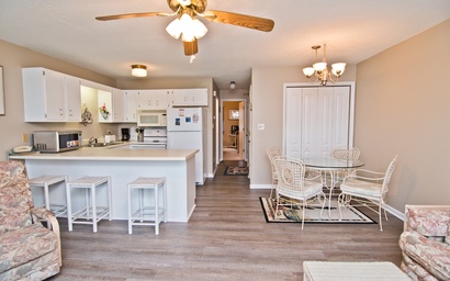 Pebble Beach G-202 6