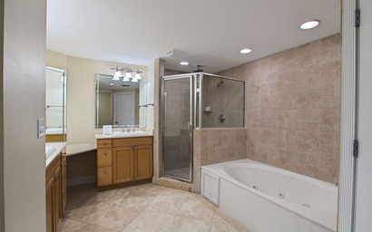 Majestic Sun Penthouse 1202B 6