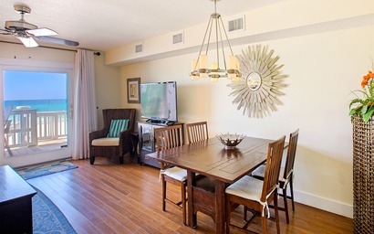 Shoreline Villas 14 3