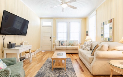 Sea View Cottage 6