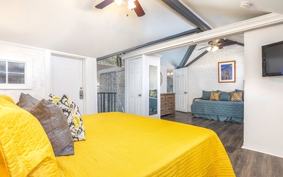 Southern Belle Carriage House