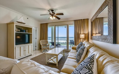 HP 12W Gulf Front Condo 2