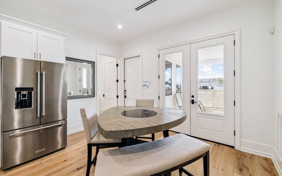 Hallmark Beach Villa 6