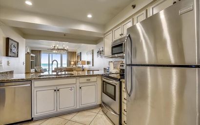 HP 12W Gulf Front Condo 3