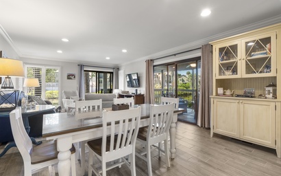 4581 Parkside Villa 6