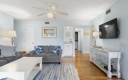 4651 Tennis Club Villa 4