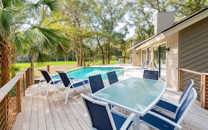 53 Greensward Road 3