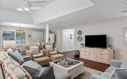 1022 Sparrow Pond Cottage 4