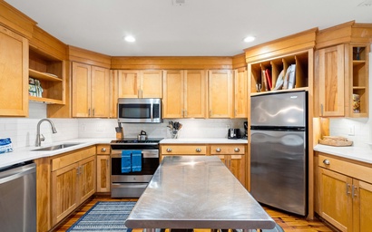 1030 Sparrow Pond Cottage 5