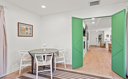 1209 Greenslake Cottage 6