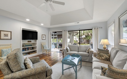 1220 Greenslake Cottage