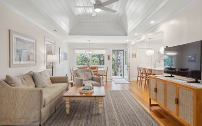 1016 Sparrow Pond Cottage 3