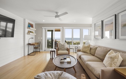 4317 Windswept Villa