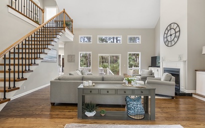 256 Governors Drive 3