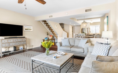 4389 Windswept Villa 4