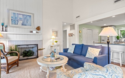 4578 Parkside Villa 4