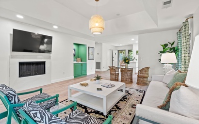 1209 Greenslake Cottage