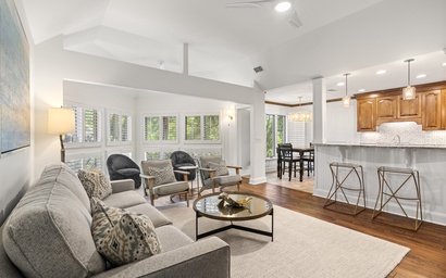 4712 Tennis Club Villa