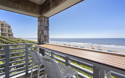 4465 Windswept Villa