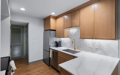 4705 Tennis Club Villa 5