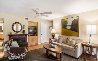 4703 Tennis Club Villa 6