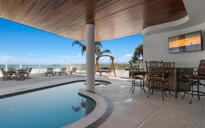 Anna Maria Wave