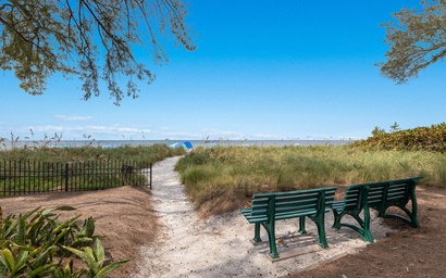 Whispering Waves West