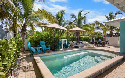 Private Palms