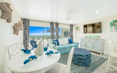 Coconuts Beachfront #107