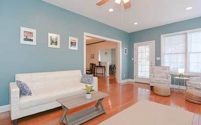 Harbortown Hideaway 3