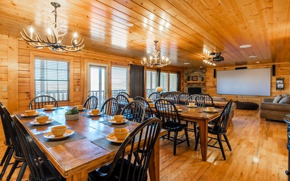 Smoky Mountain Mansion 5