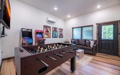 Smoky Mountain Sapphire 4