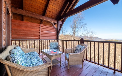 Smokey's Hideaway 5