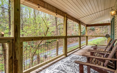 Smoky Mountain Game Den 3