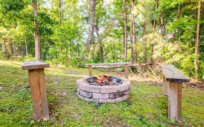 Misty Mountain Treehouse 3