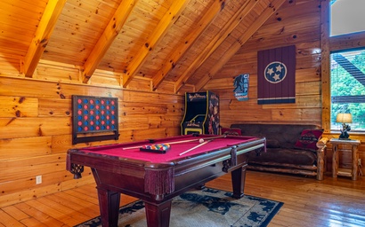 Bear Essentials Lodge 4