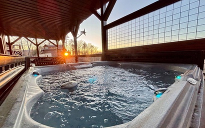 The Lodge At Coopers Hawk 3