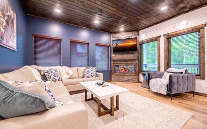 Smoky Mountain Sapphire 2