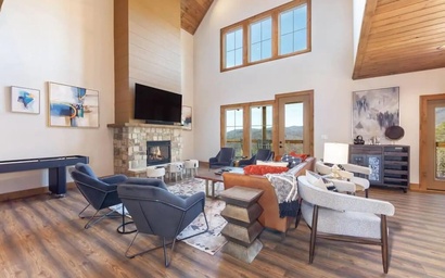 Top of the Summit Lodge 3