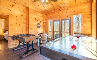 Smoky Summit Stays 4