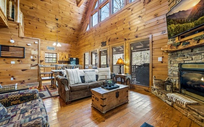 Bourbon Bear Lodge 3