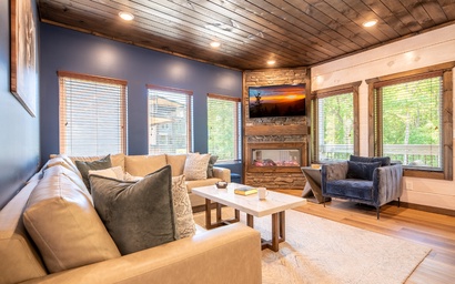 Smoky Mountain Sapphire 2