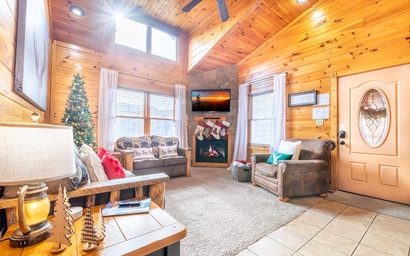 Smoky Diamond Lodge 2