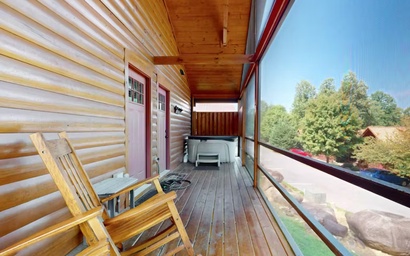 Southern Comfort Cabin 2