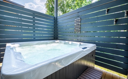 Smoky Mountain Sapphire 3