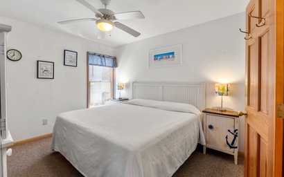 CV9B: Net House B 10