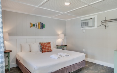 TH07: Blue Marlin Room