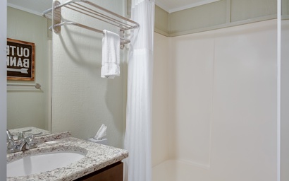 TH12: Rockfish Room 6