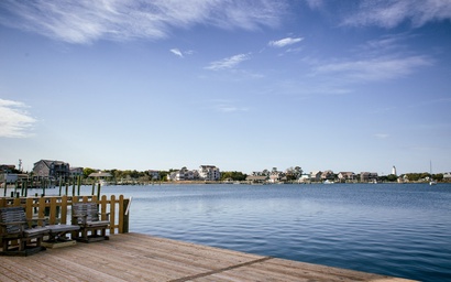 BS Room 4: King Room 8