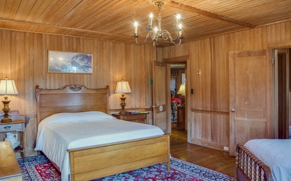 BB04: Billy's Room